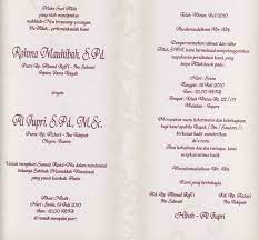 Bayangkan bagaimana rasanya sang kekasih melamar kita, sungguh bahagia bukan? Turut Mengundang Di Undangan Nikah