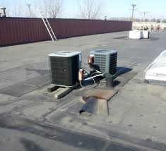 In arizona, there are two unique styles of air conditioning systems that are commonly found in residential areas. Rooftop Hvac Units And The Roof Roof Online