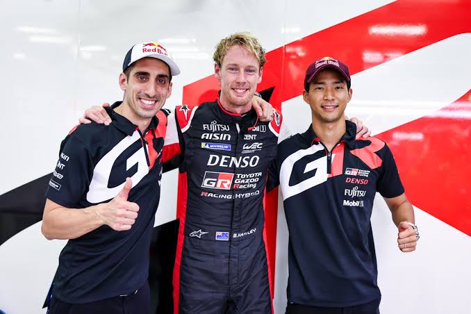 news: Hartley wins WEC title as Toyota dominates in Bahrain - Speedcafe.com