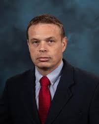 Advancing Performance Benchmark for Quantum Computers