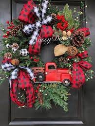 53 Unique Christmas Wreaths Ideas For All Types Of Decor Outside Christmas Decorations Christmas Wreaths Rustic Christmas Wreath