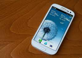 Find out how you can stay connected to work and family on the go today. Samsung Galaxy S3 Lands On U S Cellular Pictures Cnet