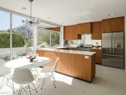 Photo 5 Of 11 In A Spacious William Cody Property Lists For 1 8m In 2020 Modern Homes For Sale Minimalism Interior Home