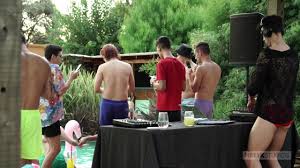 Pool Party – Giorgio Angelo & Vincent Landi