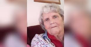 Elizabeth Witt's Instagram, Twitter & Facebook