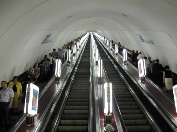 Mga resulta ng larawan para sa Kiev, Ukraine ,longest escalator in the world"