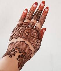 125 Simple Most Beautiful Mehndi Designs Collection 2021 The popularity of the design can be judged by the fact that even brides today. simple most beautiful mehndi designs