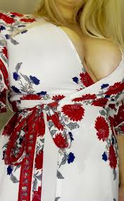 Juicylucie69 - your daily dose of titfuck and cumshots