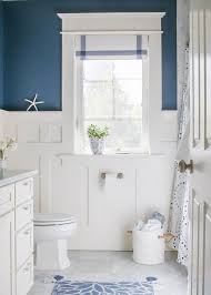 Navy Blue And White Bathroom Saw Nail And Paint Blue Bathroom Walls White Bathroom White Bathroom Decor