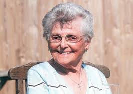 Joan Searle's Instagram, Twitter & Facebook