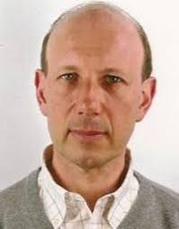 A Reflective Metalens With Tunable Focal Length for Millimeter Waves