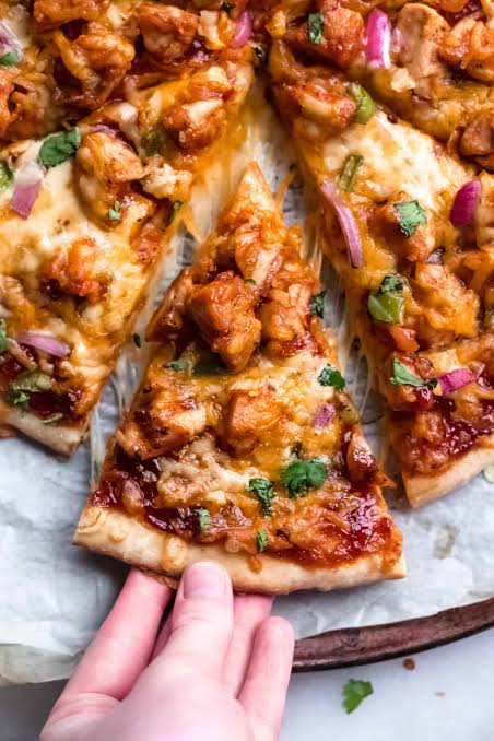 Barbecue Chicken Pizza (Chicken)