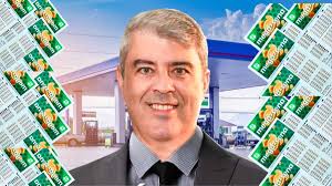 De pai 'falido' a multimilionário: como ex-frentista fez fortuna comprando  ações no mercado financeiro