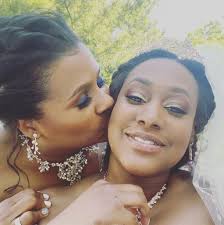 Please help! I'm struggling so bad mentally and idk what to do anymore. I  know I'm blessed and I have a lot to be grateful for but I don't feel it.  Everyday