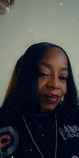 Hi! I'm new to this group. I recently joined because I've been in recovery  for 3 1/2 years and I like how real people talk about real life