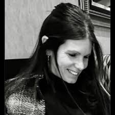 What is a great antique white SW paint color that is creamy but not yellow  or beige?