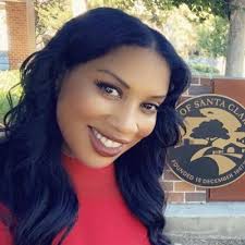 Selina Thomas (@selinaThomas64)