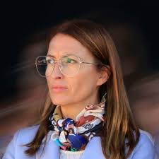 Sadie mckenna nudd sport: Running