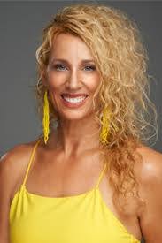 Amanda Hatch's Instagram, Twitter & Facebook