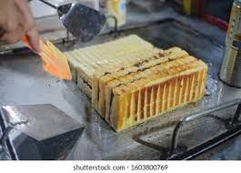 Jumpa lagi dengan yuli jjs video kali ini coba review jajanan sore roti bakar sultan khas bandung yg ada di jln gn andakasa denpasar #rotibakar #jajanansore. Roti Bakar Bandung Sweet Bread Snack Stock Photo Edit Now 1603800769