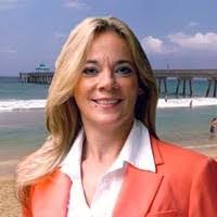 Traci Perkins's Instagram, Twitter & Facebook