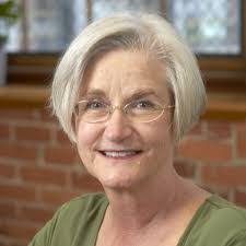 Denise Valenti's Instagram, Twitter & Facebook