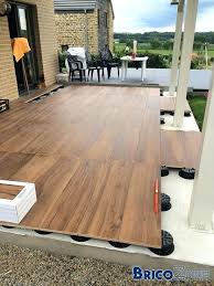 pose carrelage sur plot jd3ddesigns com terrasse carrelage sur plot carrelage terrasse exterieur terrasse maison