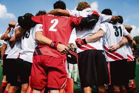 Waar er bij de vrouwen alleen wat verbazing was, haalde max caldas de woede van hockeyend nederland op zijn hals. Een Vrouw Als Coach Geen Issue Nrc