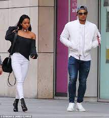 Memphis had at least 2 relationship in the past. Memphis Depay Spends More Time With Karrueche Tran As He Hits The Shops In Manchester With Chris Brown S Ex Girlfriend Daily Mail Online