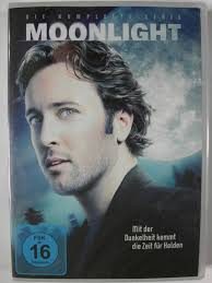 They are a supernatural predatory species whose origins date back at least over five hundred years. Moonlight Die Komplette Serie Alex O Loughlin Vampire Romanze Film Neu Kaufen A02kq9bh11zzr