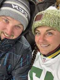 Nicholas Schoen and Elise Sternhagen's Wedding Website