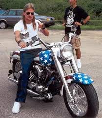 Kid Rock Celebs On Their Motorcycles Kid Rock Kid Rock Picture Harley