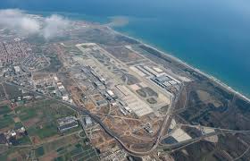 Lotnisko to jest jednak popularne wśród turystów zarówno z polski jak i z innych krajów. Transport Z Lotniska El Prat Transport Barcelona Pl