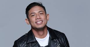 Check spelling or type a new query. Showbiz Nabil Tones Down Comic Intensity On Gv4