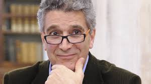 È Ventrone il direttore di Scienze politiche