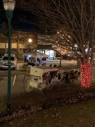 Thomasville — flowers foods' annual gift to the community — christmas in lights — has been unwrapped. Wneg Tuesday Commentary With Billy Chism Wneg