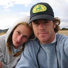 Who is Julia Roberts' low profile husband of 20 years, Daniel Moder? The  Pretty Woman star met the cinematographer in 2001, and they have 3 children  together: twins Hazel and Phinnaeus, and