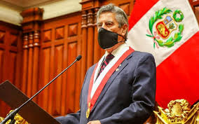 Kay guerrero nos tiene el perfil de quién será el próximo mandatario de perú. Francisco Sagasti Jura Como Presidente De Peru La Razon Noticias De Bolivia Y El Mundo