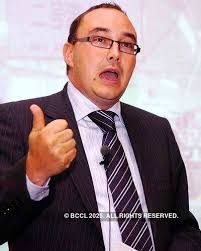 L to R) Dr Ajit Shetty Corporate Vice President World Wide Operations  Johnson and Johnson and Managing Director Janseen Pharmaceutica Belgium,  Jayant Nadiger Trade Commissioner of Flanders Belgium, Pascale Cools and  Anant