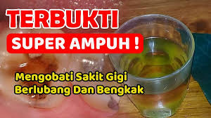 Strawberry bisa langsung digosokkan pada gigi dan diamkan selama beberapa menit. Sakit Gigi Berlubang Dan Gusi Bengkak Sembuh Cuma Dengan Daun Sirih Berita Bawean