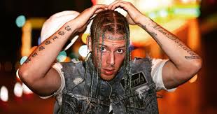 Pin By Juicing Video On Retaliators Ram White Rapper Braids Pictures White Rapper With Braids