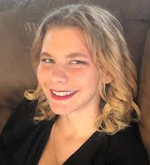 Emily Crapo's Instagram, Twitter & Facebook