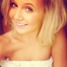 Felicity May Skinner (@FelicitySkinxo)