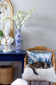 Decorating With Blue And White Porcelain The Home I Create White Home Decor Blue Decor Chinoiserie Decorating