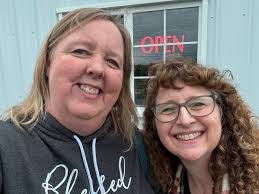 Candice Hamlin's Instagram, Twitter & Facebook