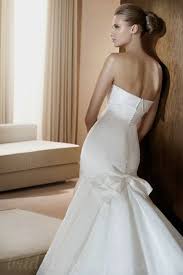 Image Result For Mermaid Wedding Dress Bow Back Pronovias Brautkleid Kleid Hochzeit Traditionelle Brautkleider