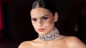 Famke Louise reageert op geruchten rondom BOOS-uitzending