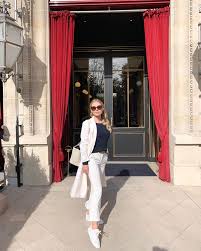 Anna Bey School Of Affluence Schoolofaffluence Instagram Photos And Videos In 2020 Classy Fall Outfits Classy Winter Outfits Sophisticated Outfits