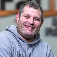 Max Masters's Instagram, Twitter & Facebook