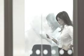 Kami percaya bahawa pengetahuan, kemahiran dan pengalaman anda akan menjadi antara aset kami yang paling. Cara Menolak Tawaran Kerja Dengan Contoh Surat